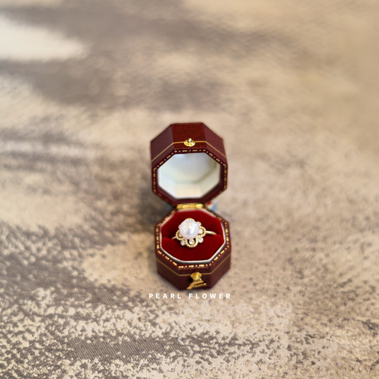 PEARL FLOWER RING