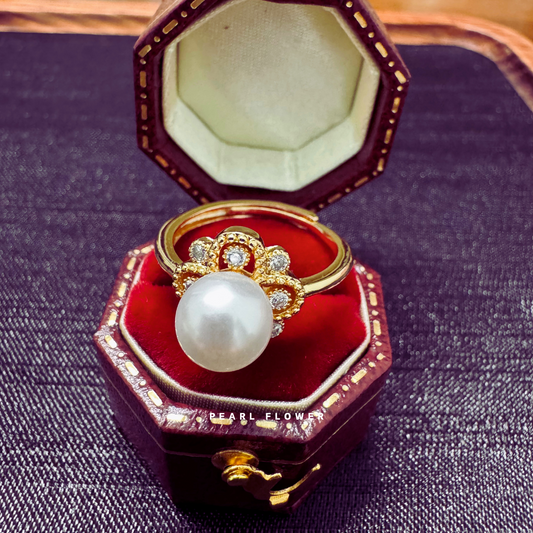 PEARL FLOWER RING
