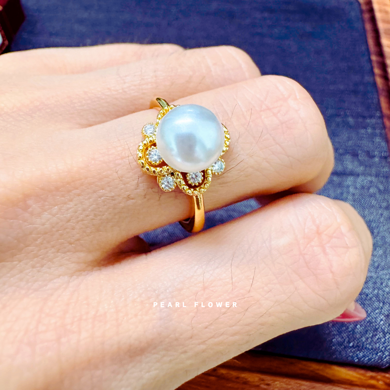 PEARL FLOWER RING